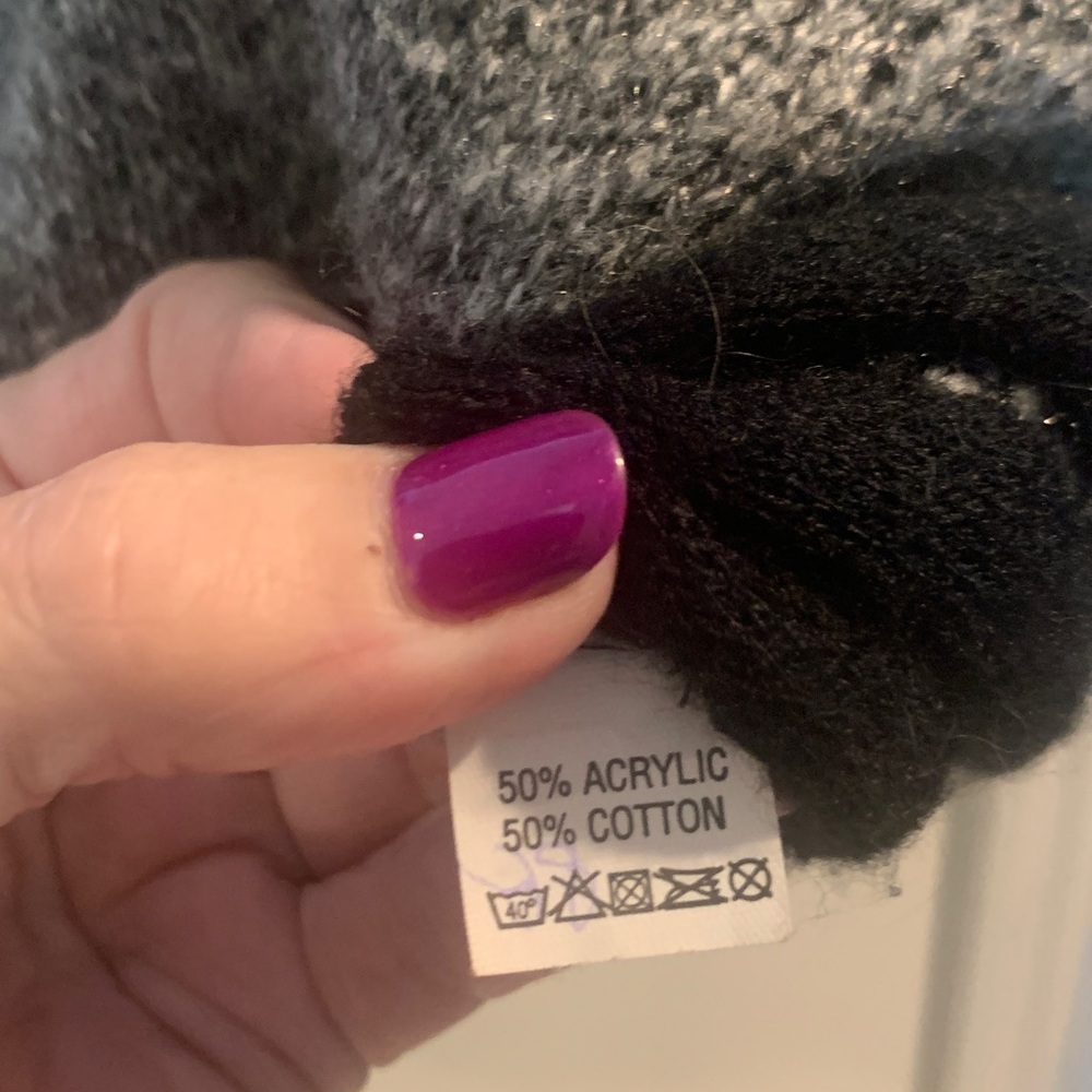 Gray Hooded Cape with Plaid Accents - Picture 7 of 7